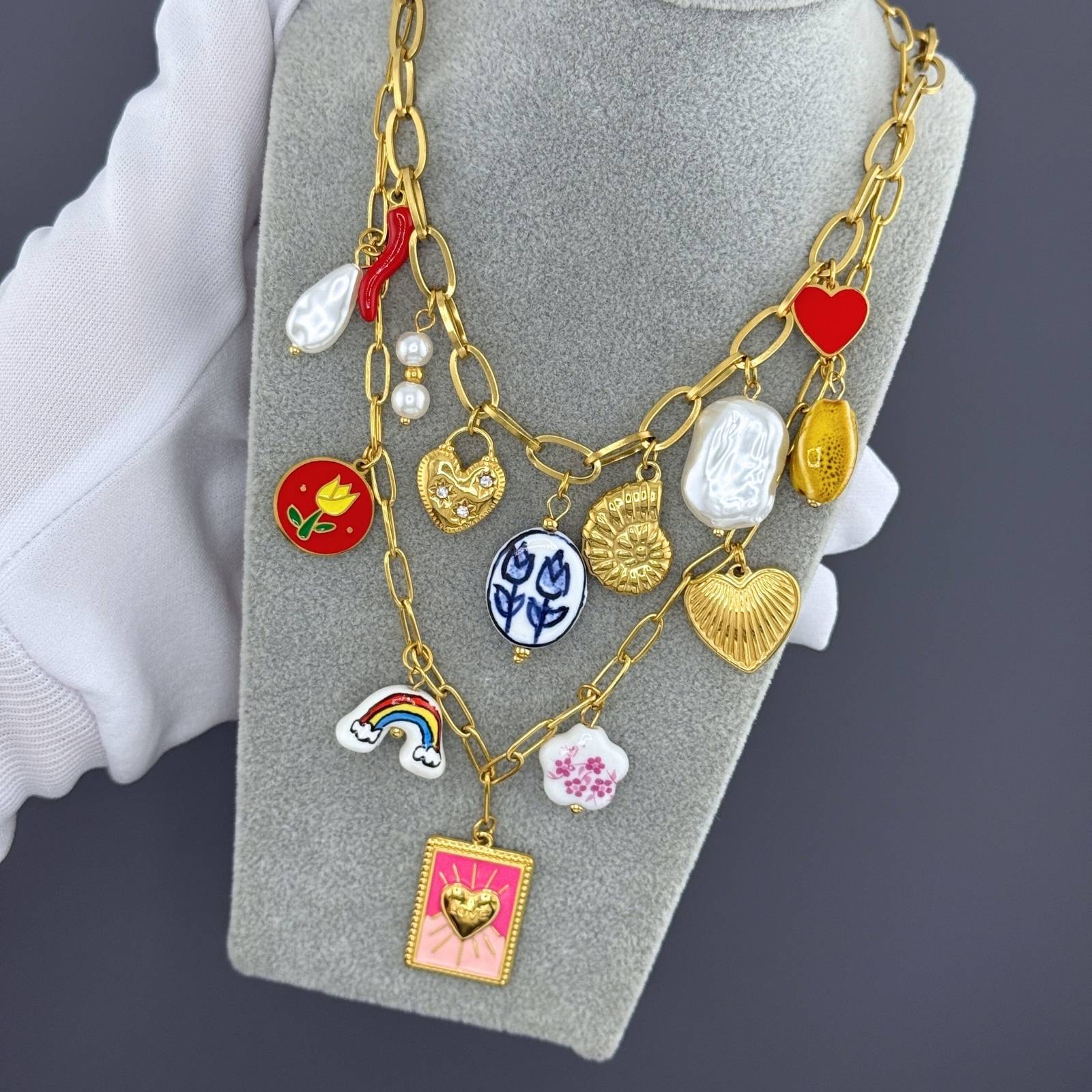 Flowers Necklace, 18K Gold Plated Steel
