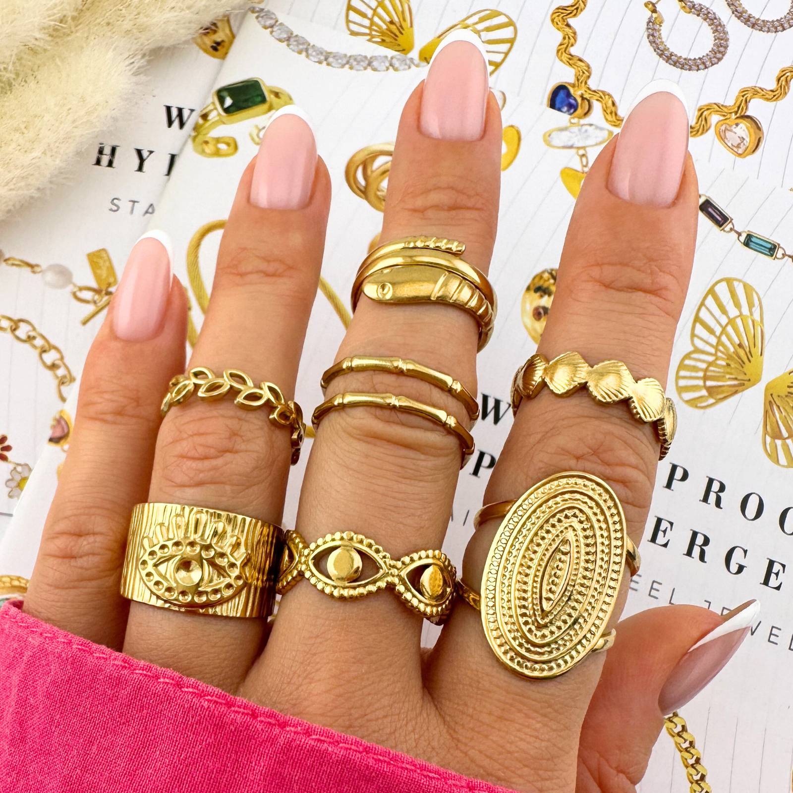 Seashells Ring, 18K Gold Plated Steel