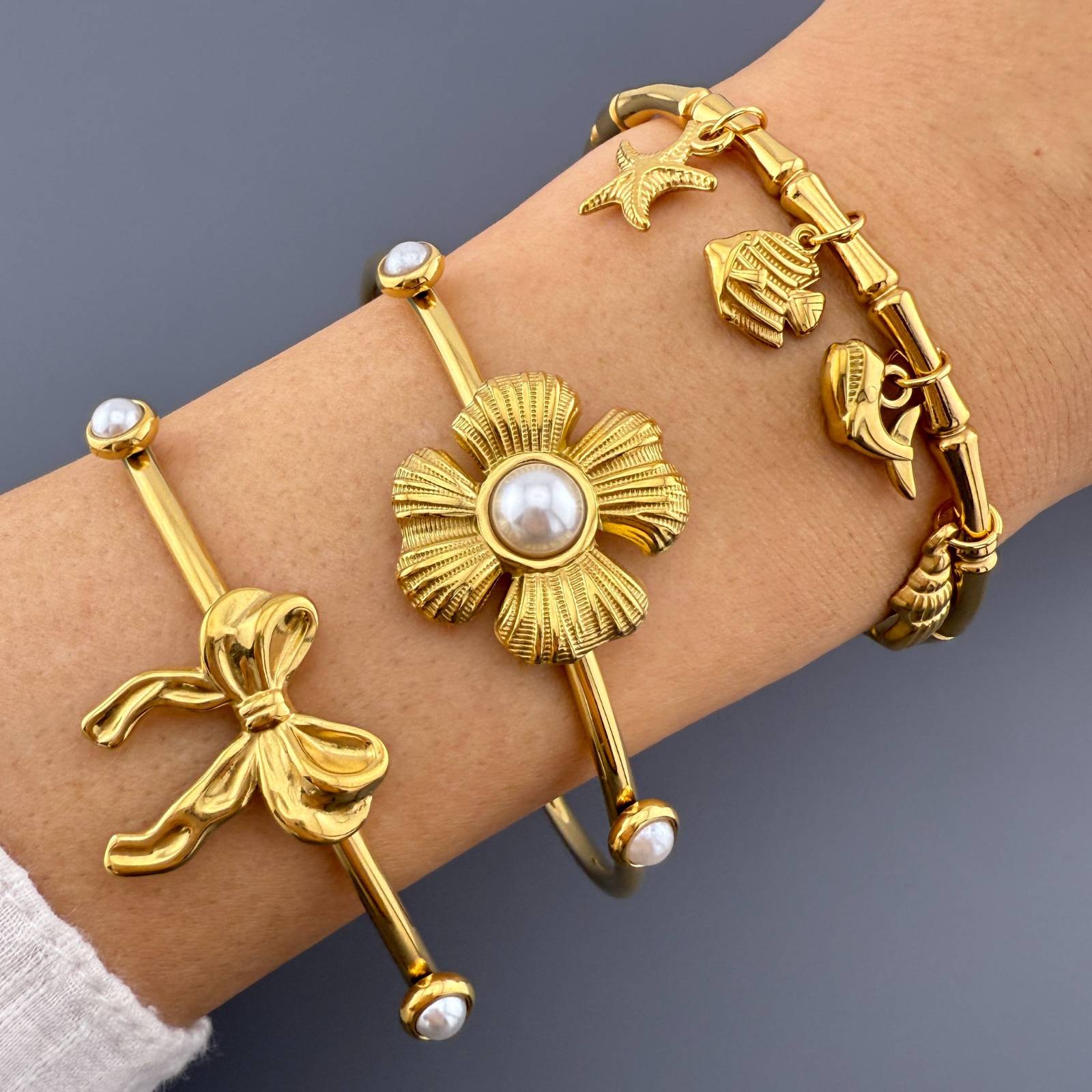 Bow Bracelet, 18K Gold Plated Steel